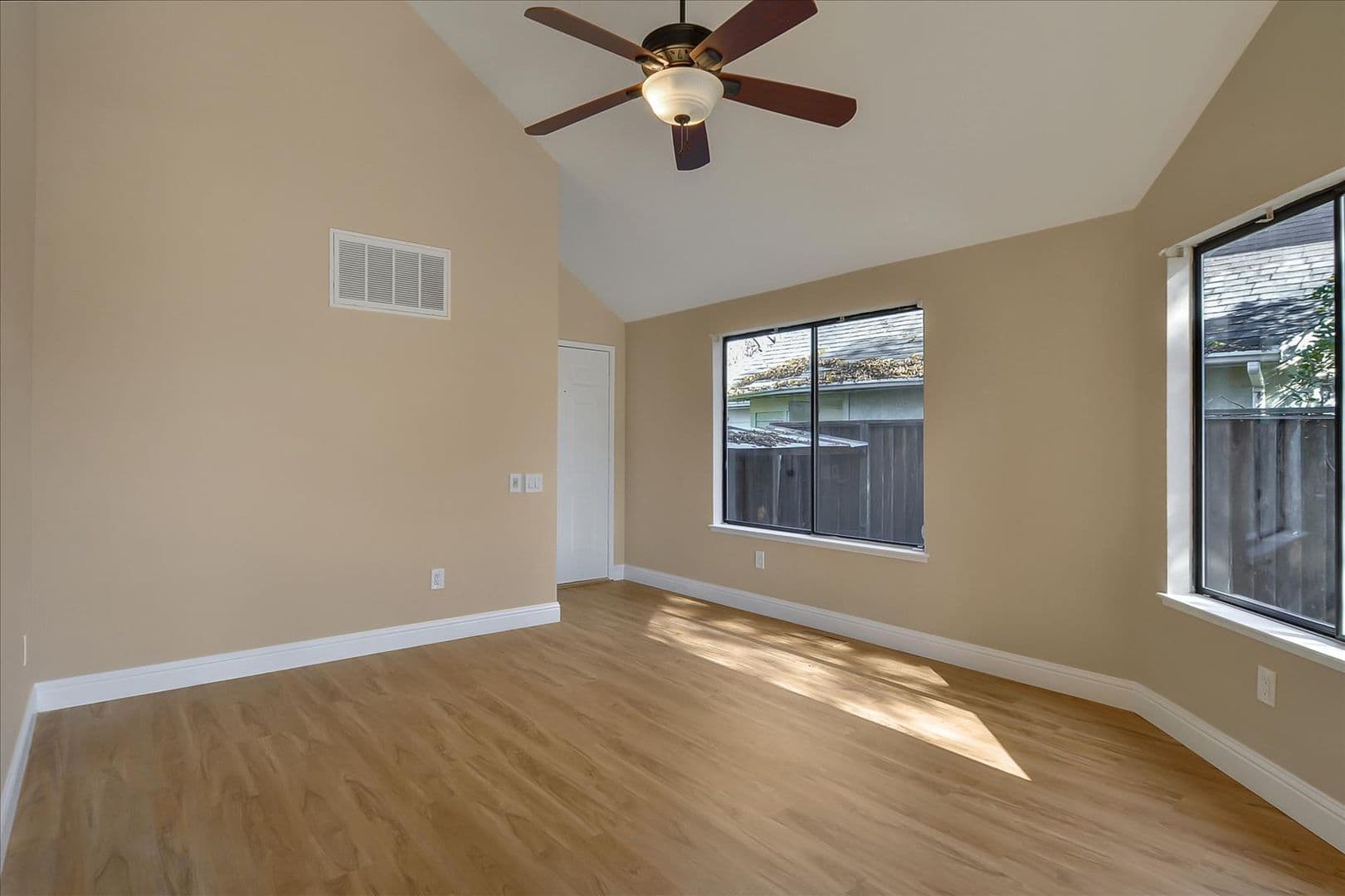 Brentwood House: 970 Antelope Terr