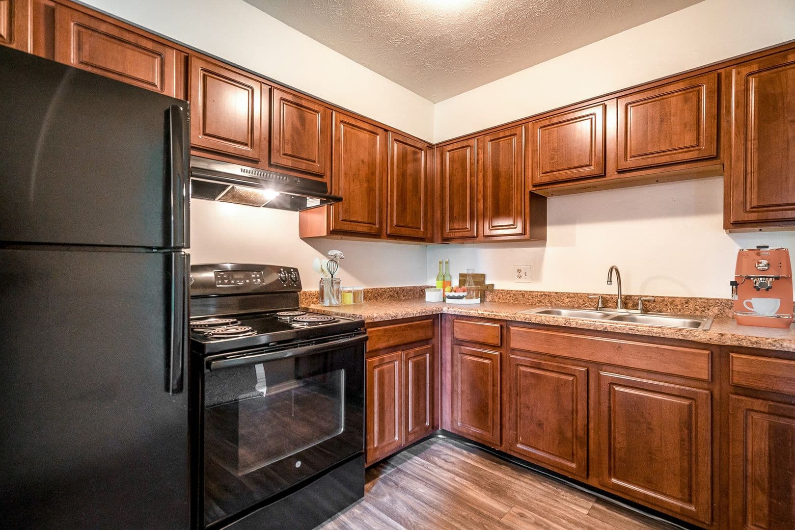 Clarksville Apartment: 600 Cambridge Blvd