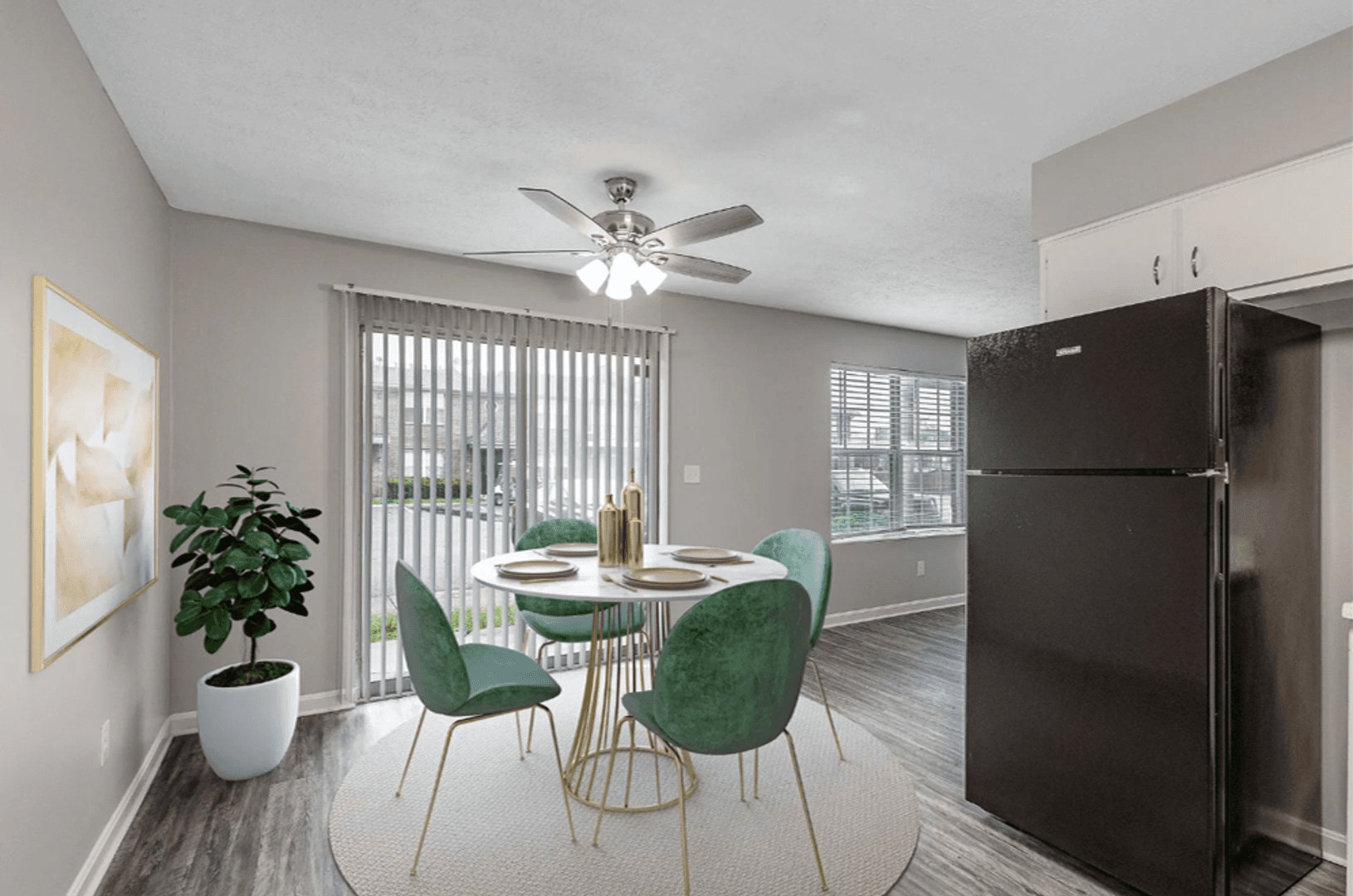 Louisville Apartment: 6200 Paradise Ln