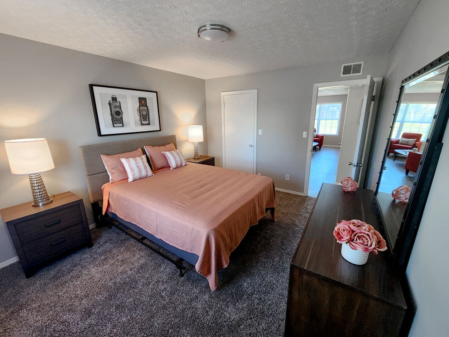 Clarksville Apartment: 1815 Greentree Blvd