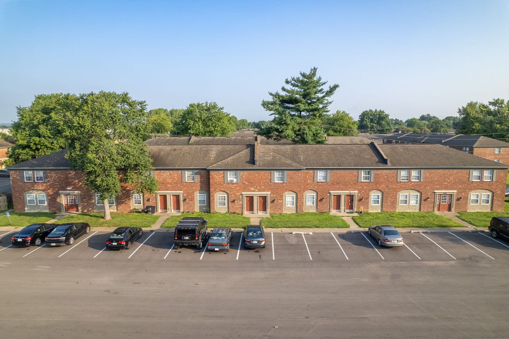 Clarksville Apartment: 600 Cambridge Blvd