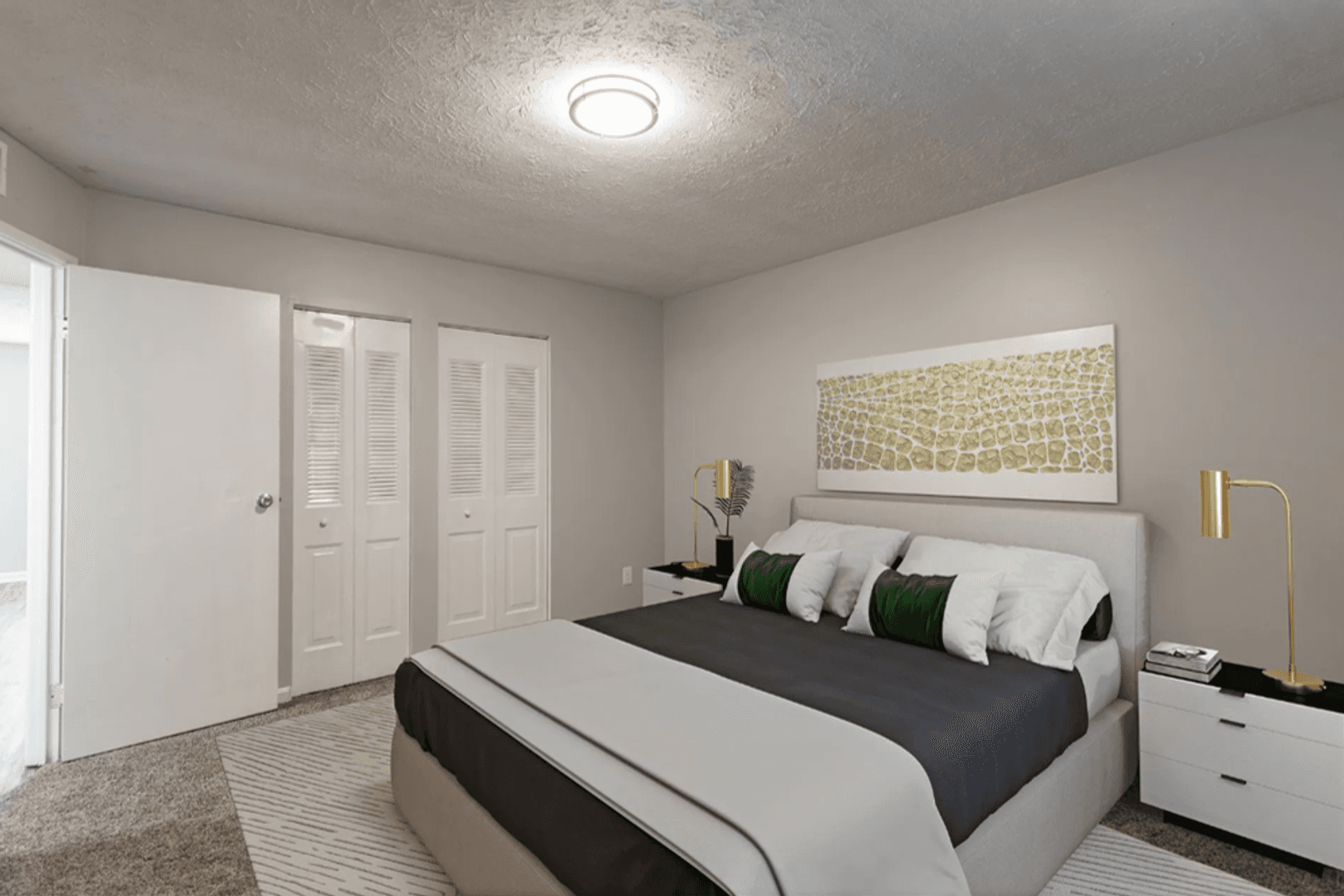 Louisville Apartment: 6200 Paradise Ln
