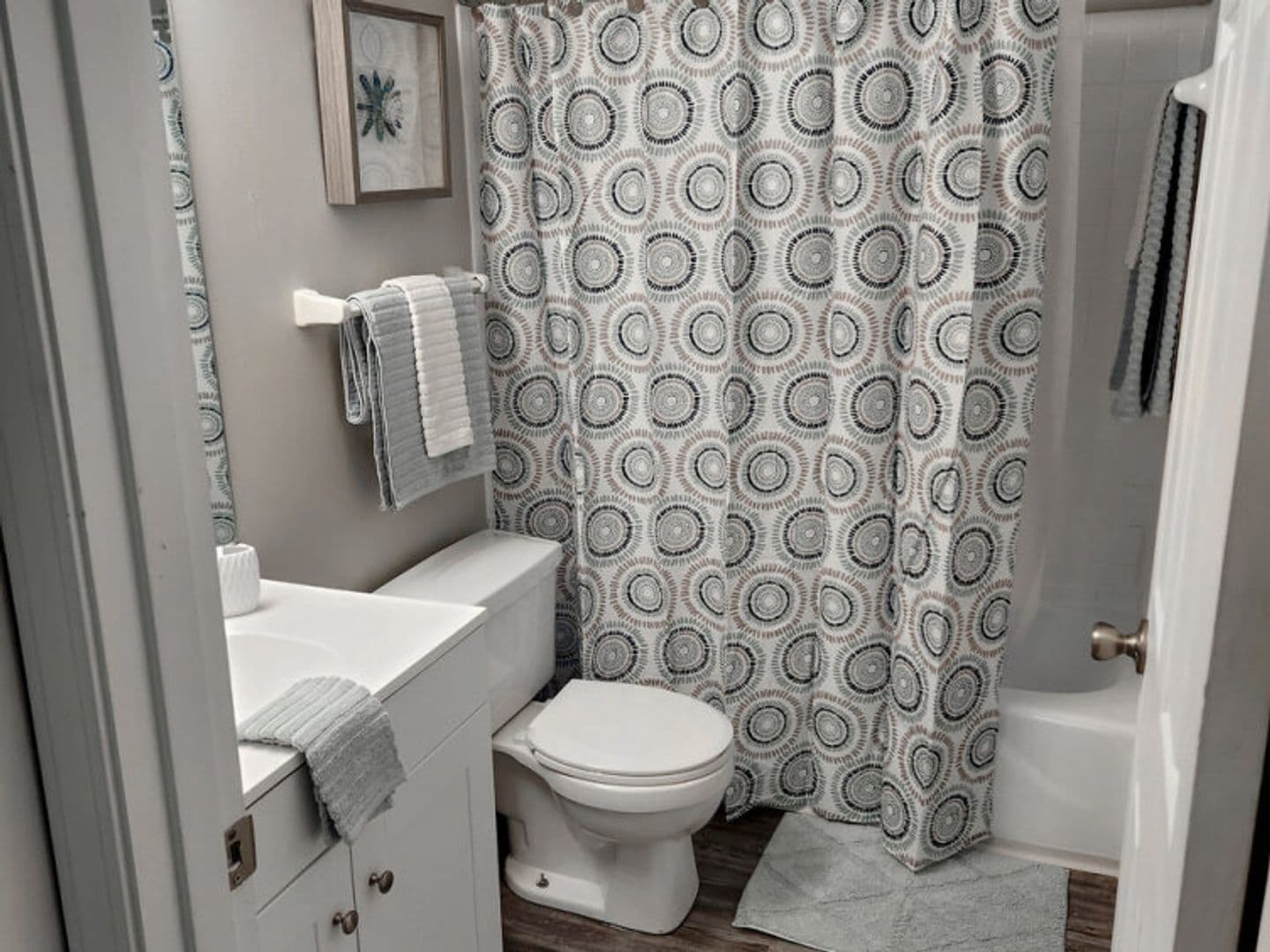 Clarksville Apartment: 1815 Greentree Blvd