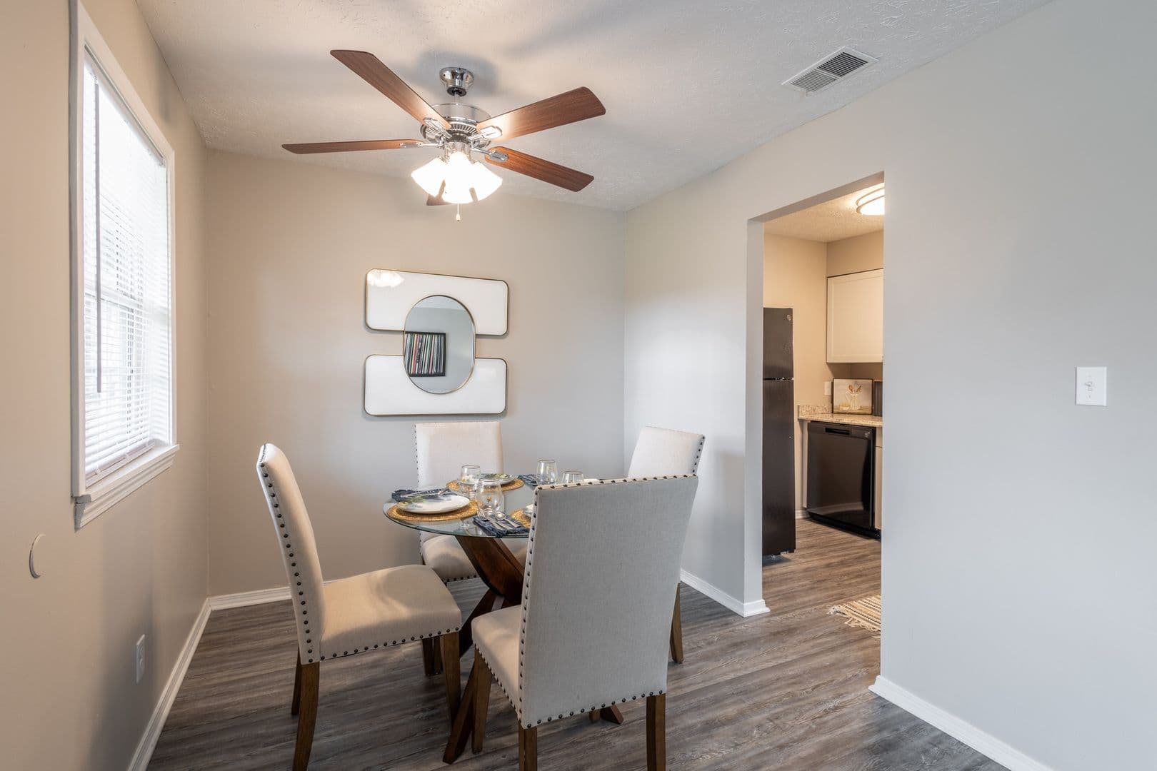 Clarksville Apartment: 1815 Greentree Blvd