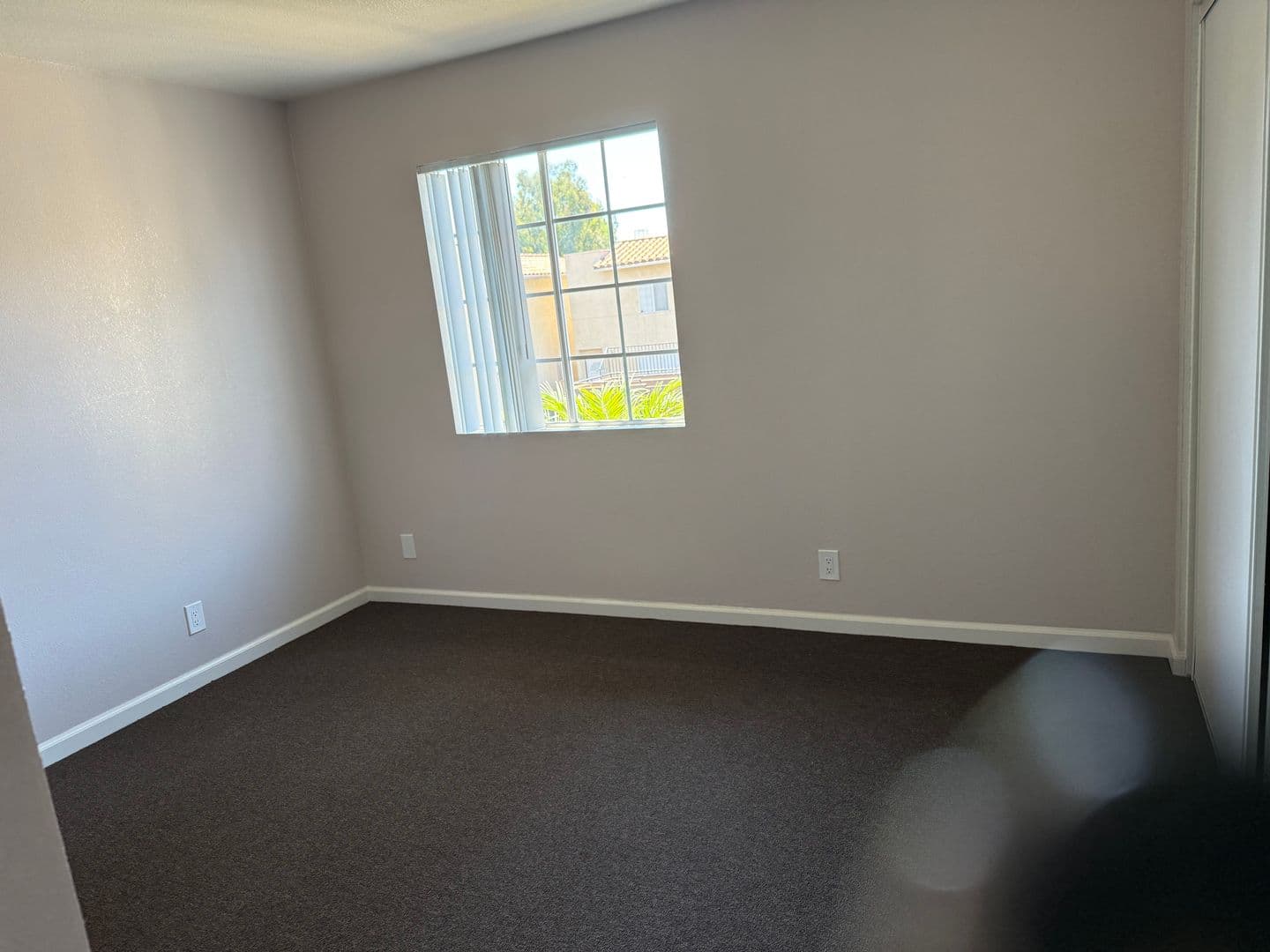 Santa Ana Apartment: 919 and 1001 South Lyon Street