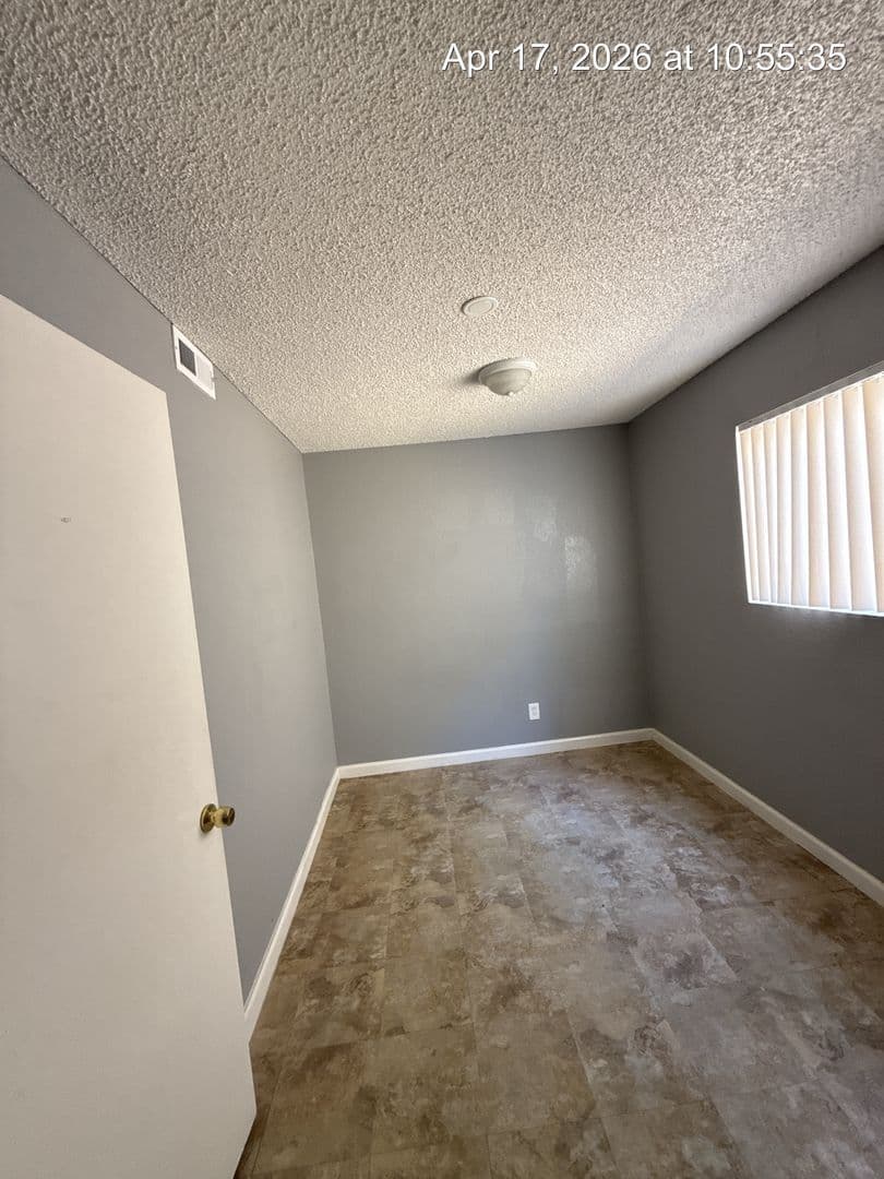 Santa Ana Apartment: 1401 North Ross Street