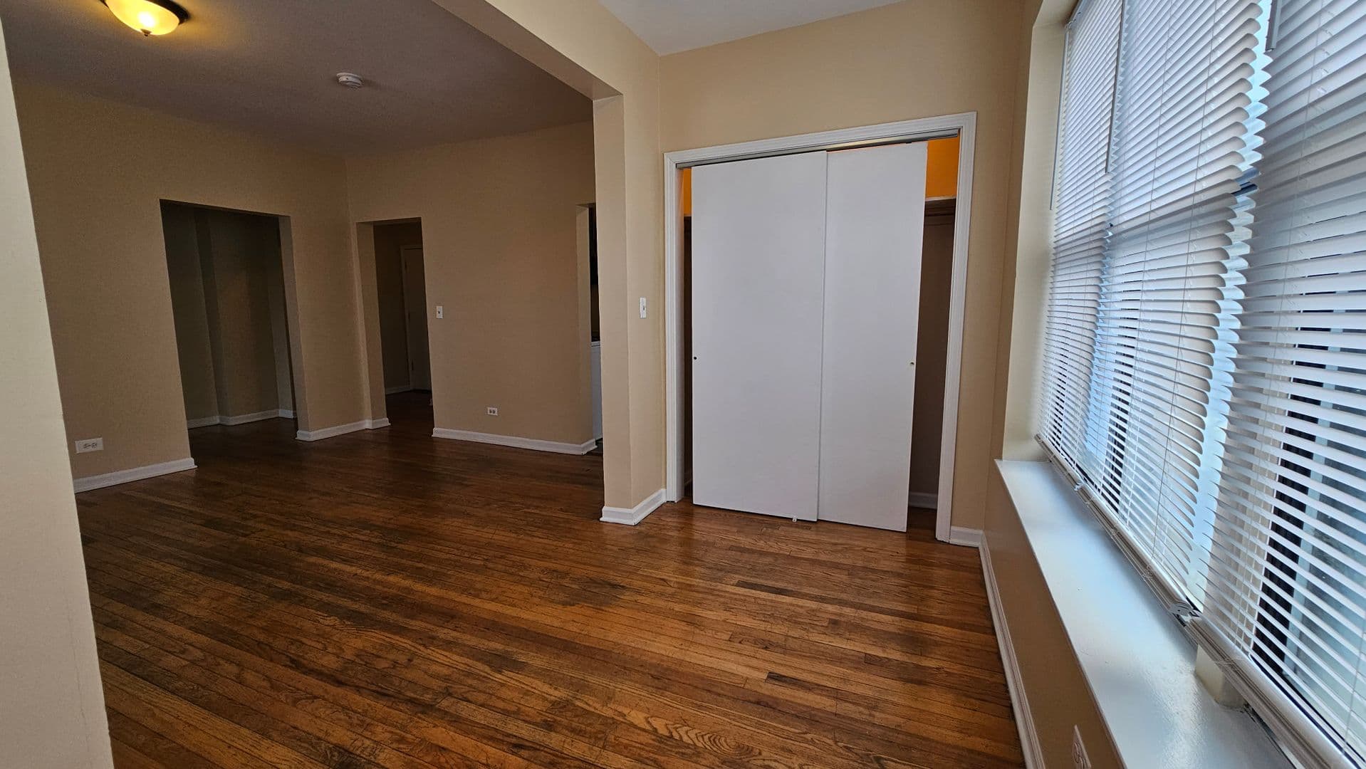 Chicago Apartment: 7722-28 N. Marshfield