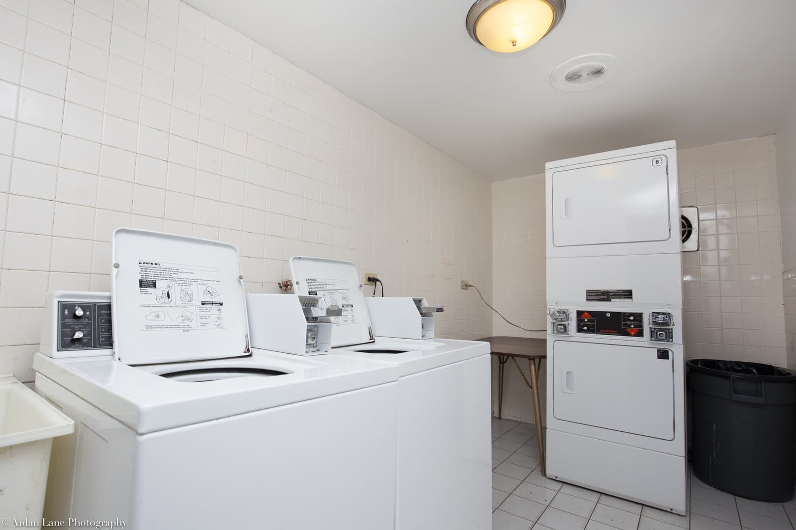 Chicago Apartment: 421-31 W. Barry