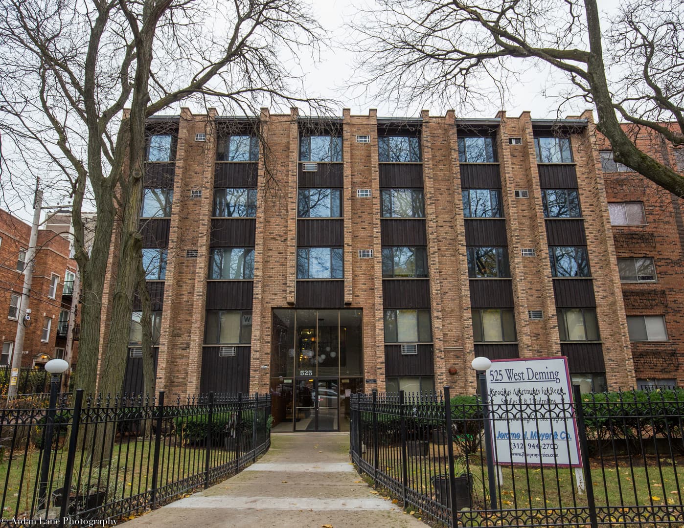 Chicago Apartment: 525 W. Deming Place