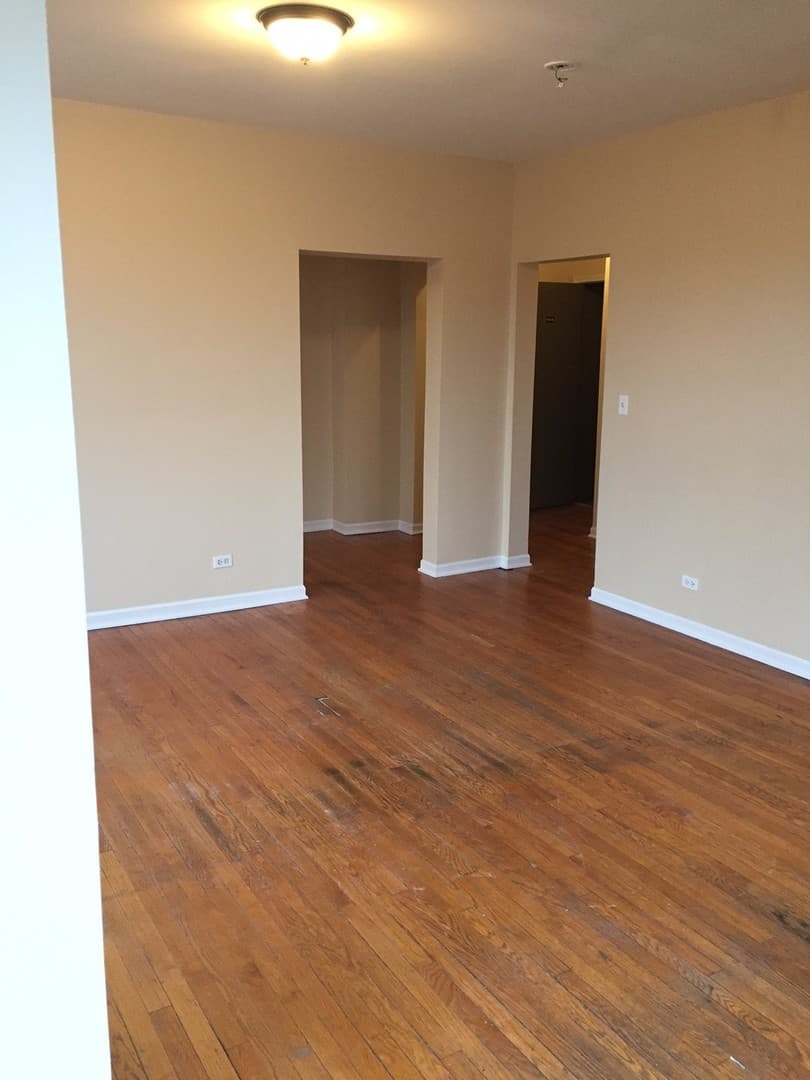 Chicago Apartment: 7722-28 N. Marshfield
