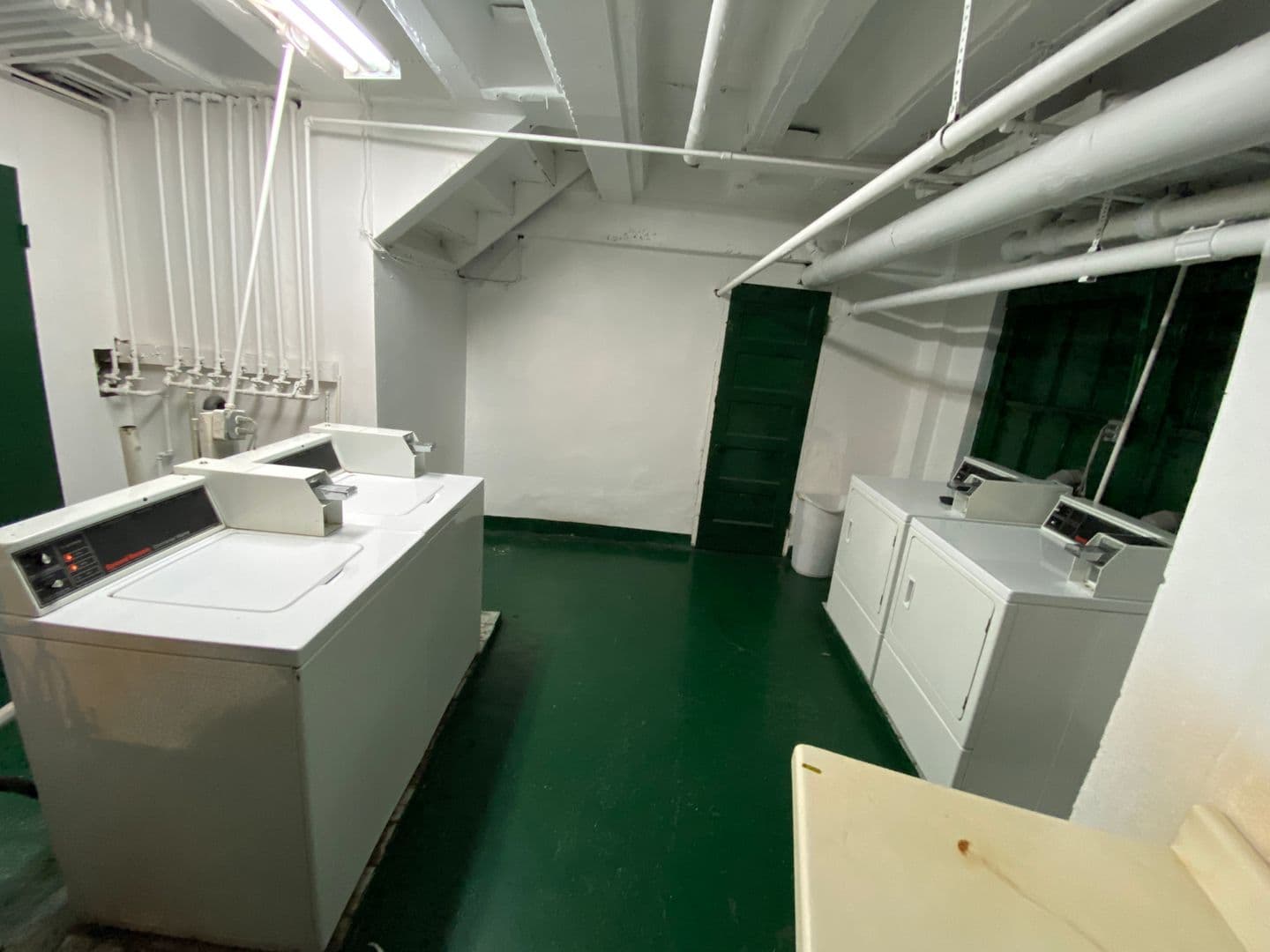 Evanston Apartment: 904 Hinman Avenue