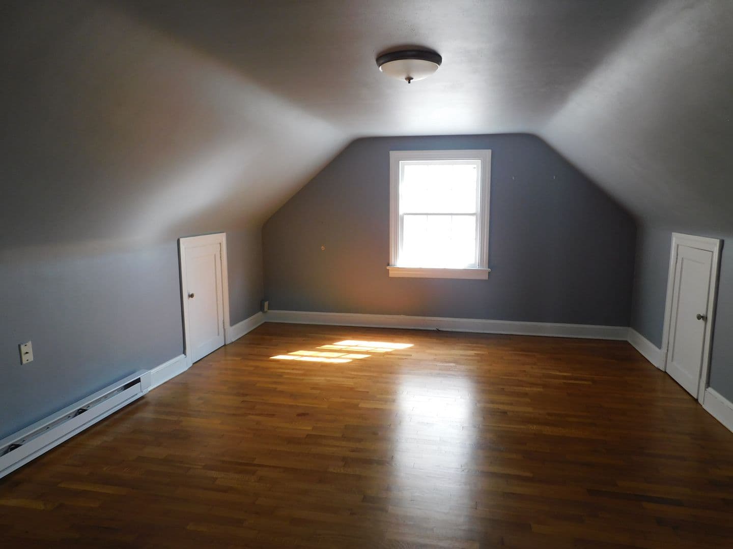 Winchester House: 304 Shenandoah Avenue
