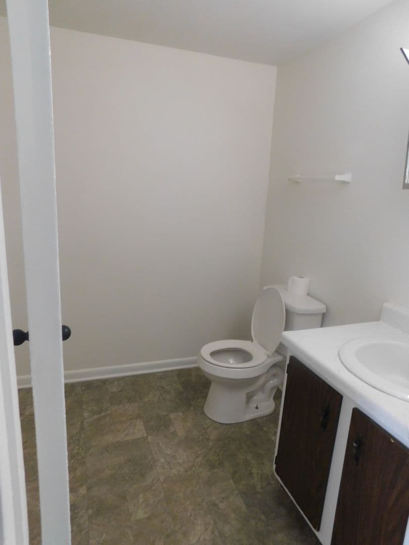 Berryville Townhome: 111 Cameron Street