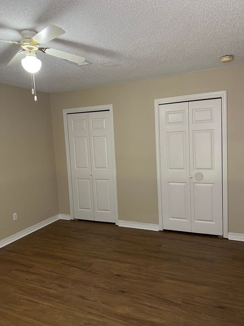Ward House: 160 Pintar
