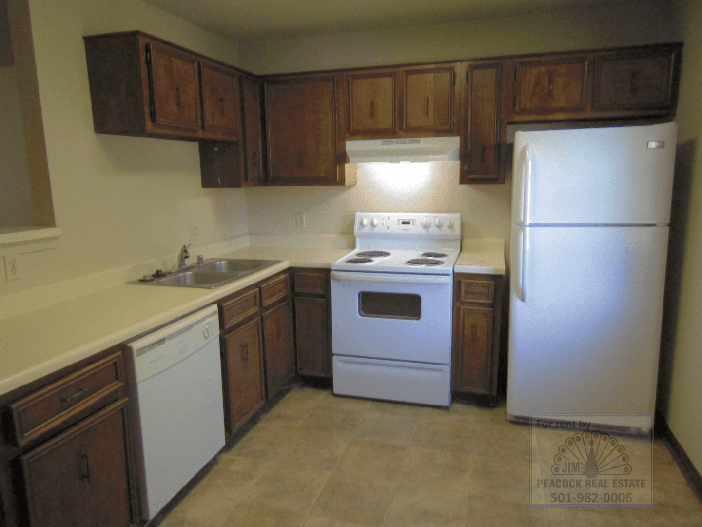 Sherwood Apartment: 115 Eubanks Road
