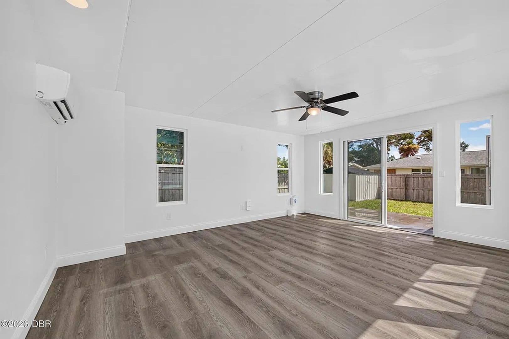 Ormond Beach House: 911 Woodmere Cir
