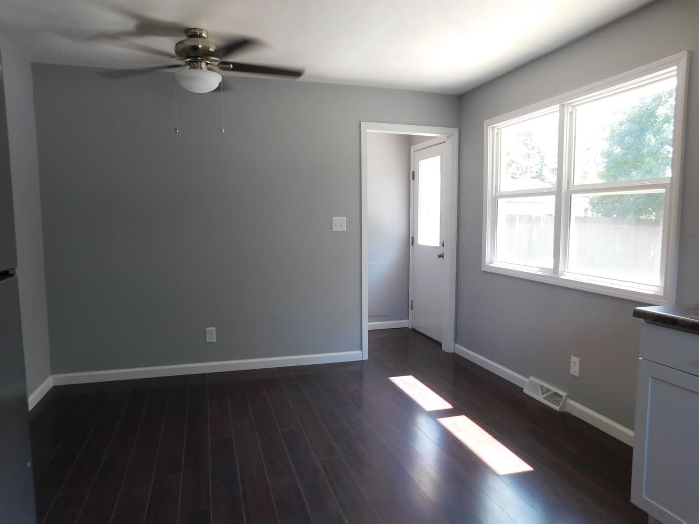 Springfield House: 2730 E Black
