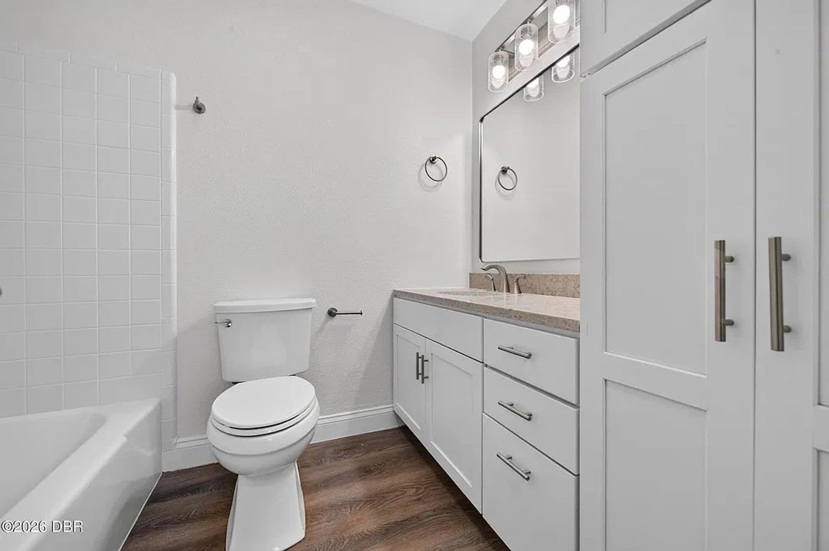 Ormond Beach House: 911 Woodmere Cir