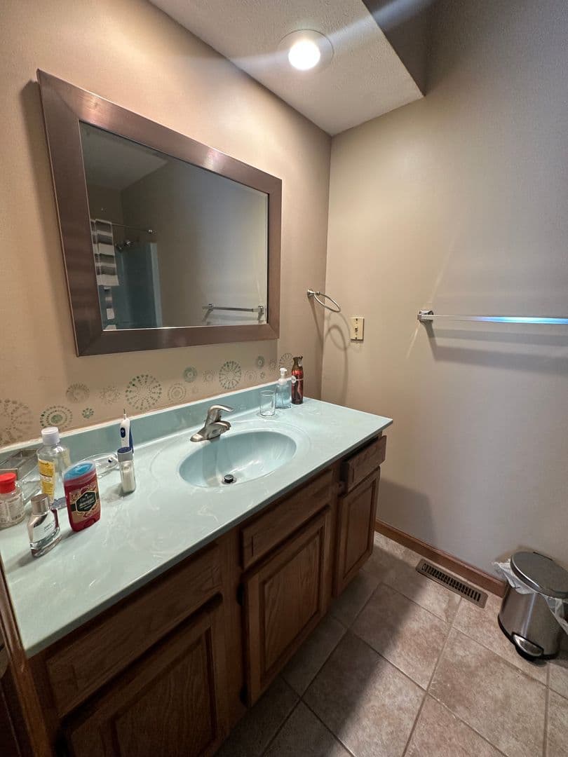 Springfield House: 2308 Checkerberry Lane