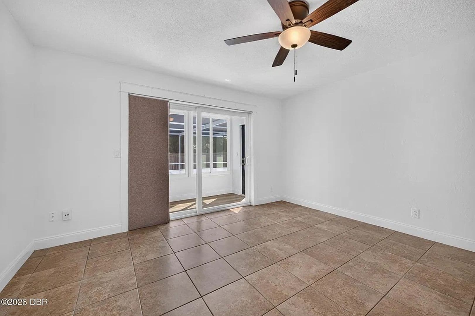 Ormond Beach House: 911 Woodmere Cir