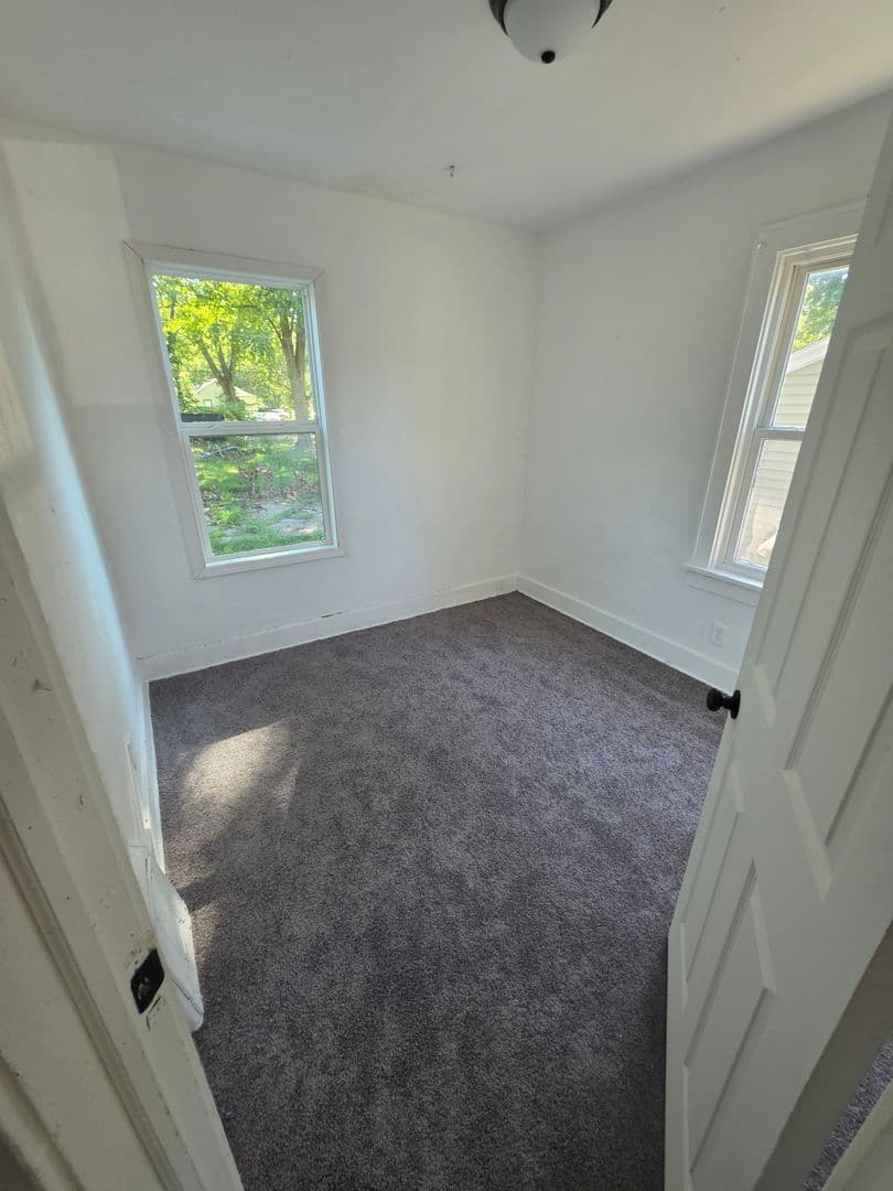 Springfield House: 2160 S Martin Luther King Jr Drive
