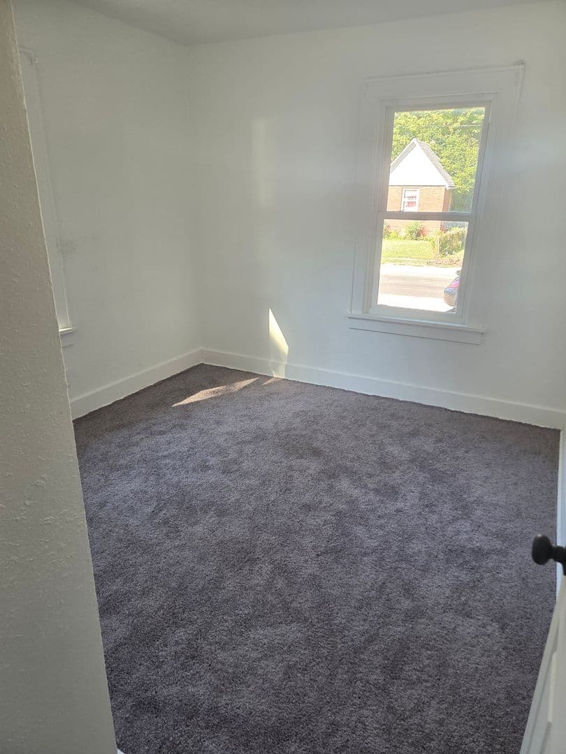 Springfield House: 2160 S Martin Luther King Jr Drive