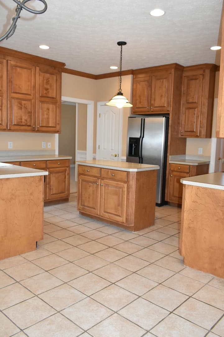 Yorktown House: 203 Richter Lane