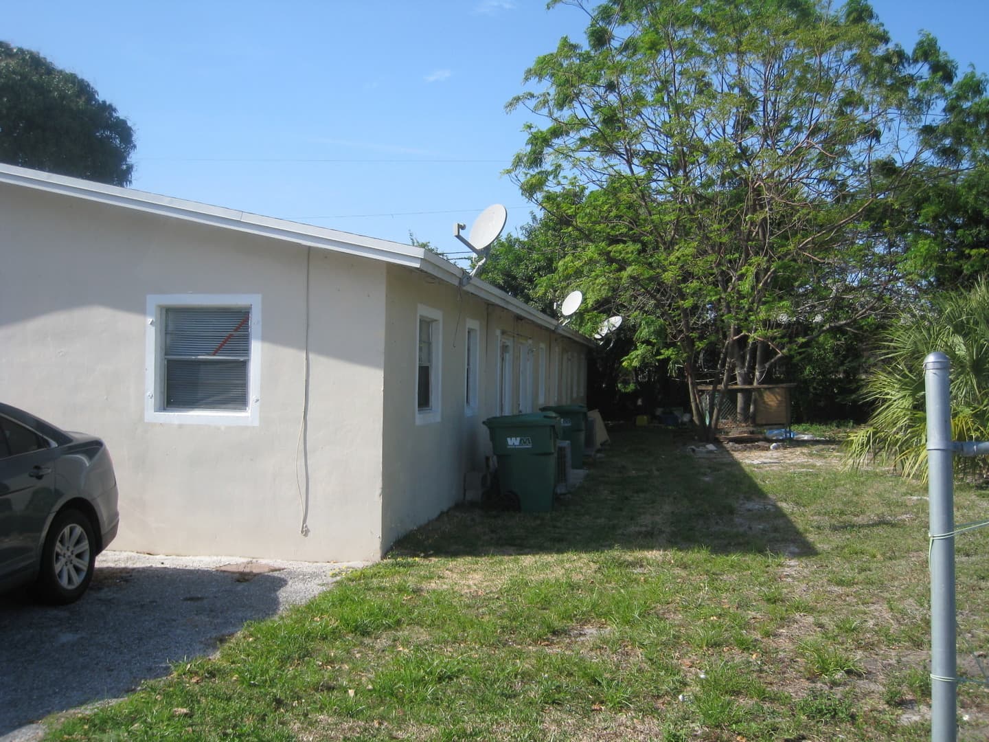 West Palm Beach Apartment: 1176 W 32nd Street