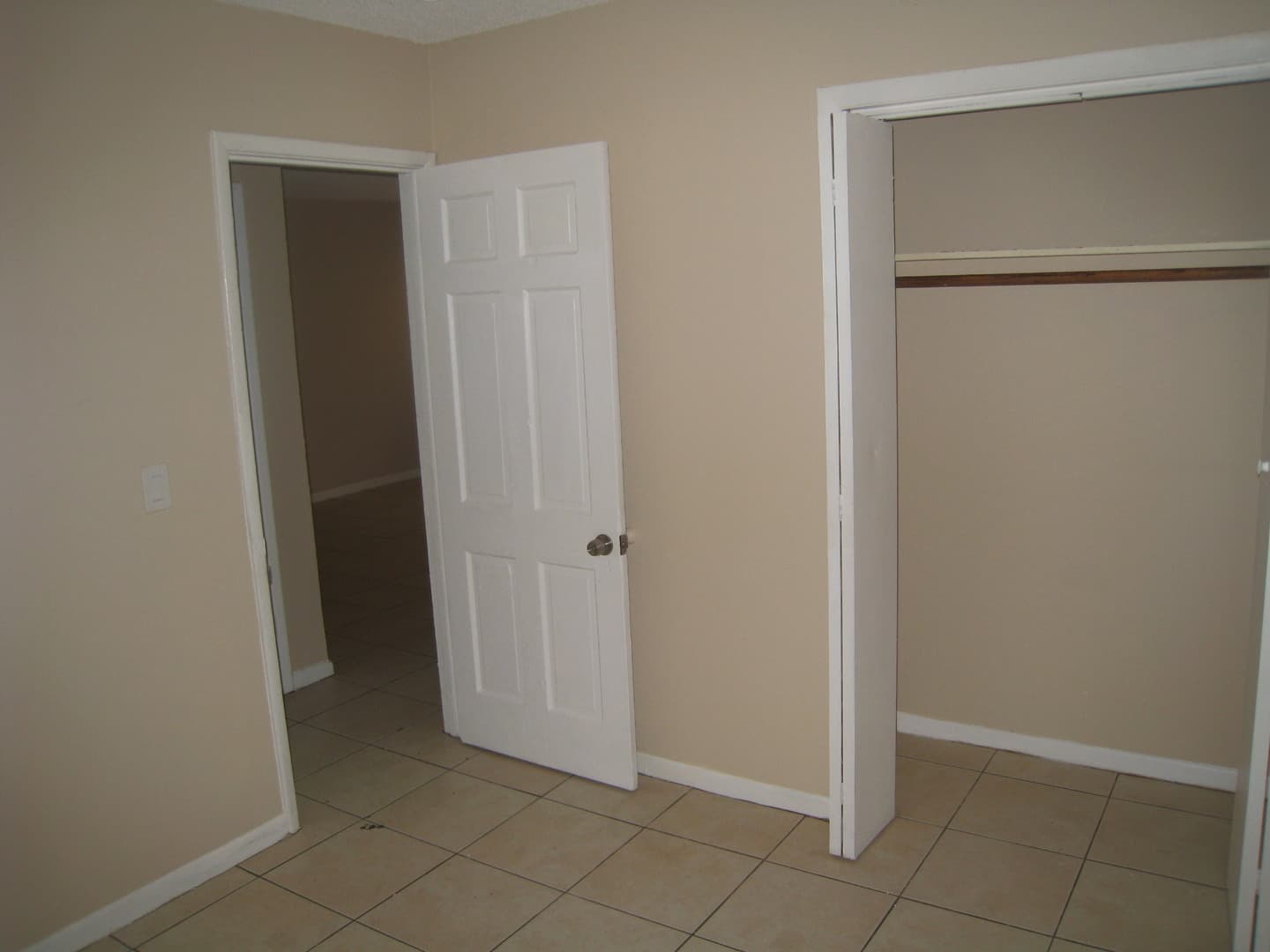 West Palm Beach Apartment: 1176 W 32nd Street