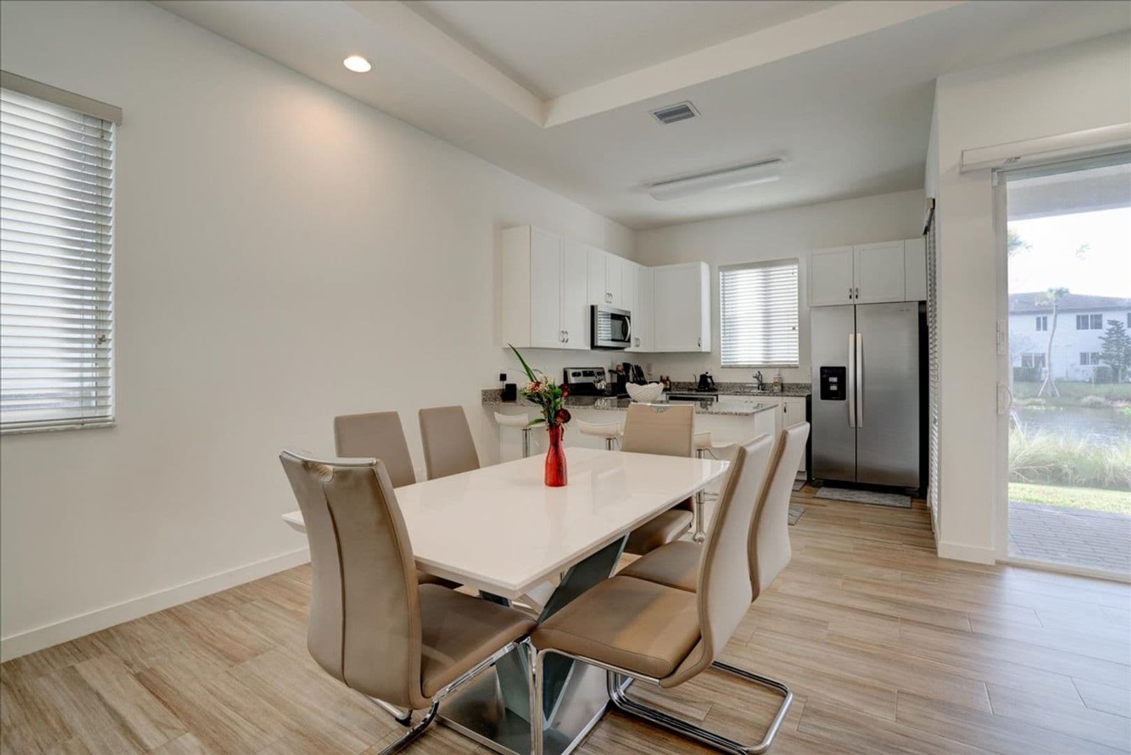 Wellington Apartment: 1451 Pioneer Way