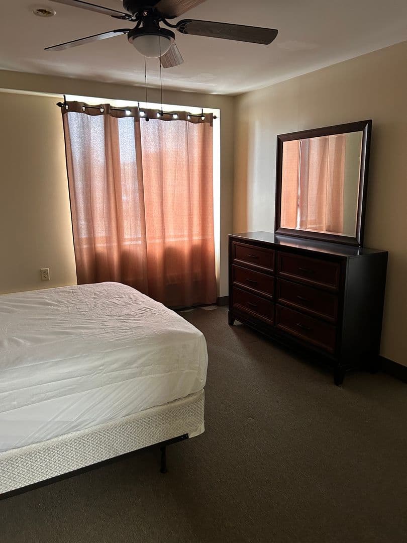 Rome Apartment: 80 Geiger Rd