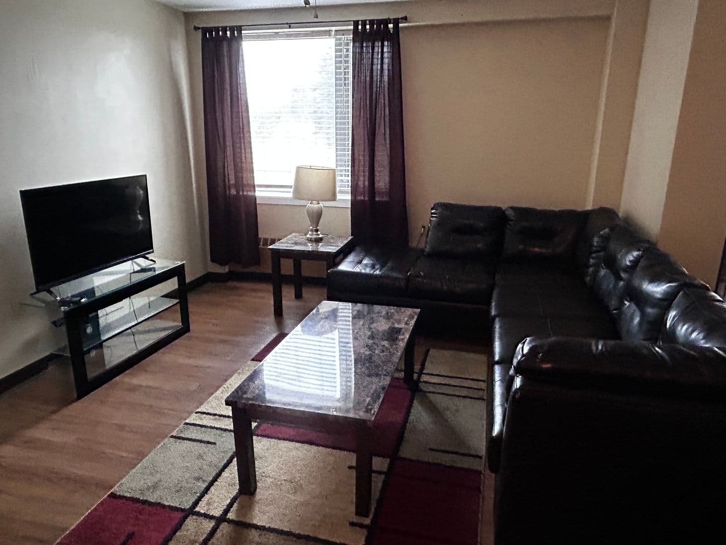 Rome Apartment: 80 Geiger Rd
