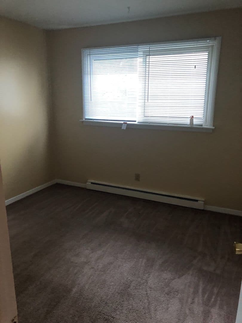 Syracuse Apartment: 170 Polk Street