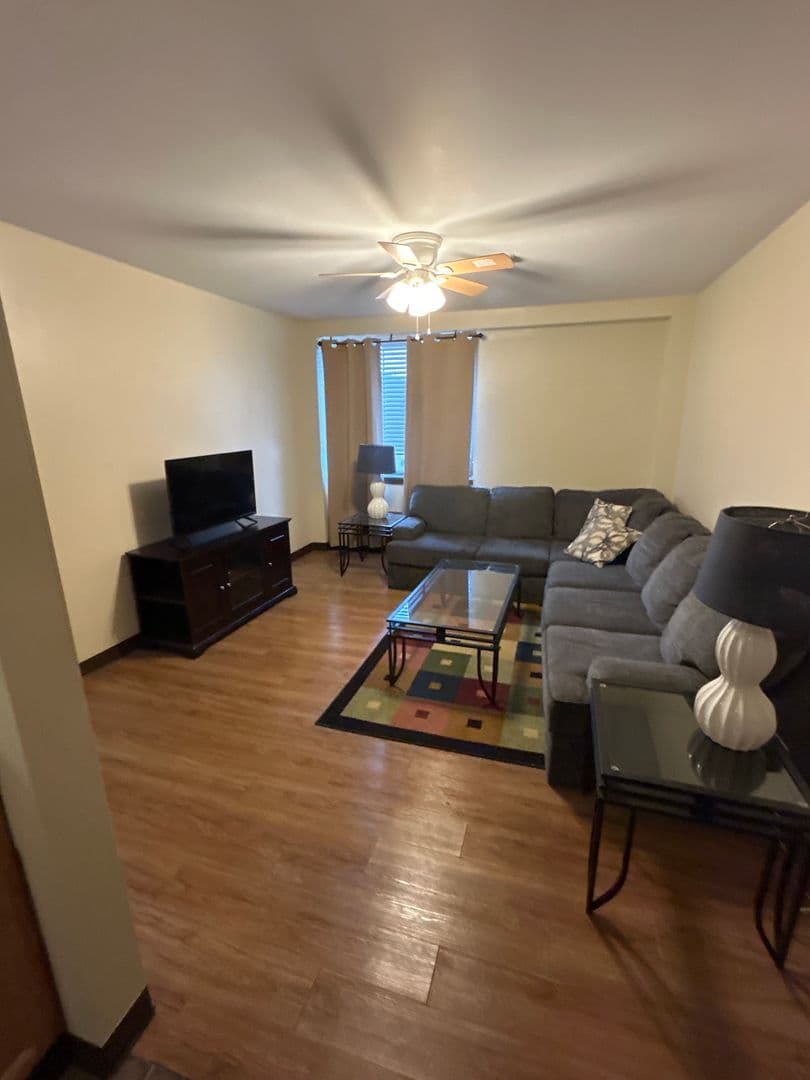 Rome Apartment: 80 Geiger Rd