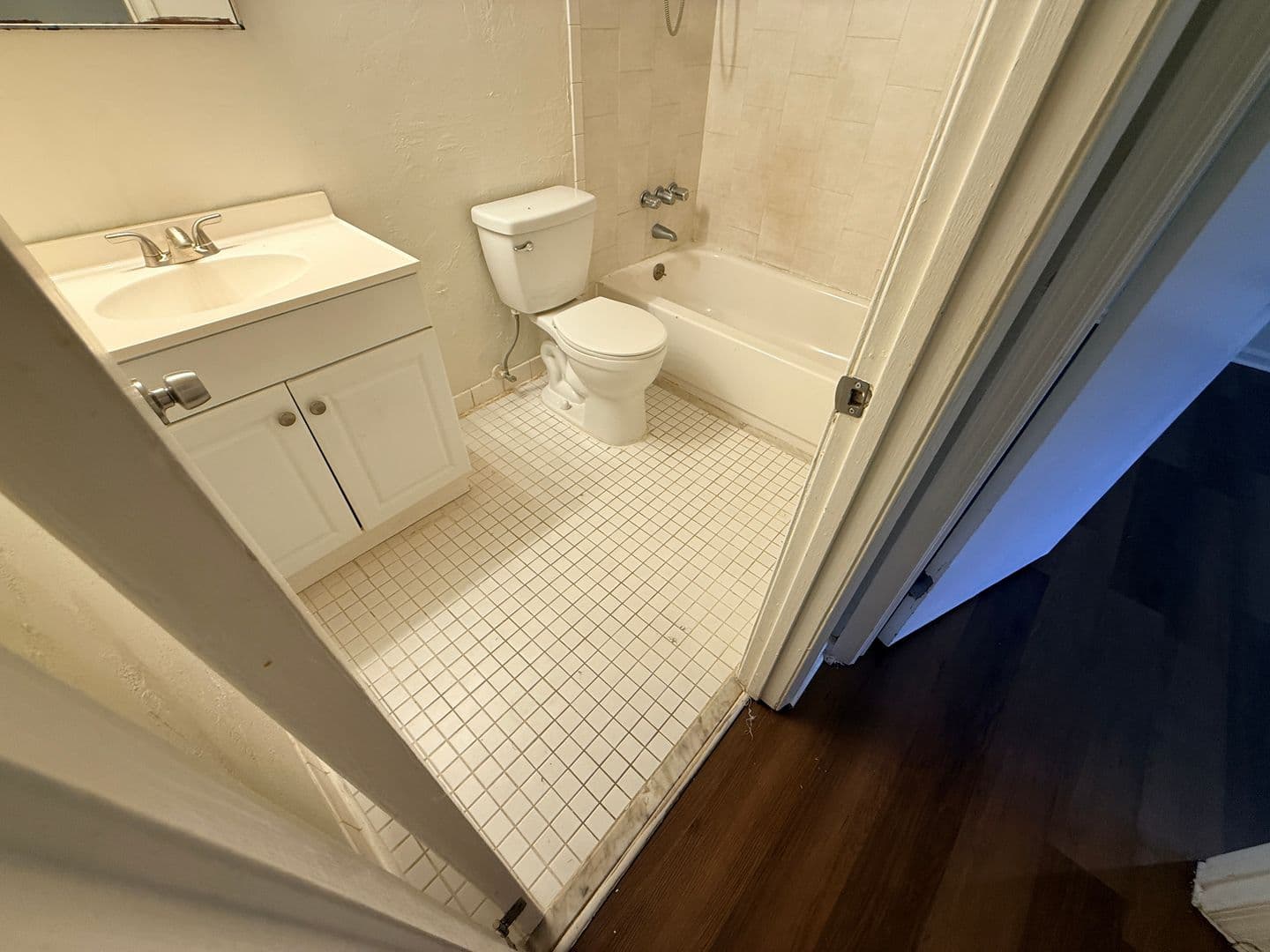 Charlotte Condo: 5805 Hunting Ridge Lane