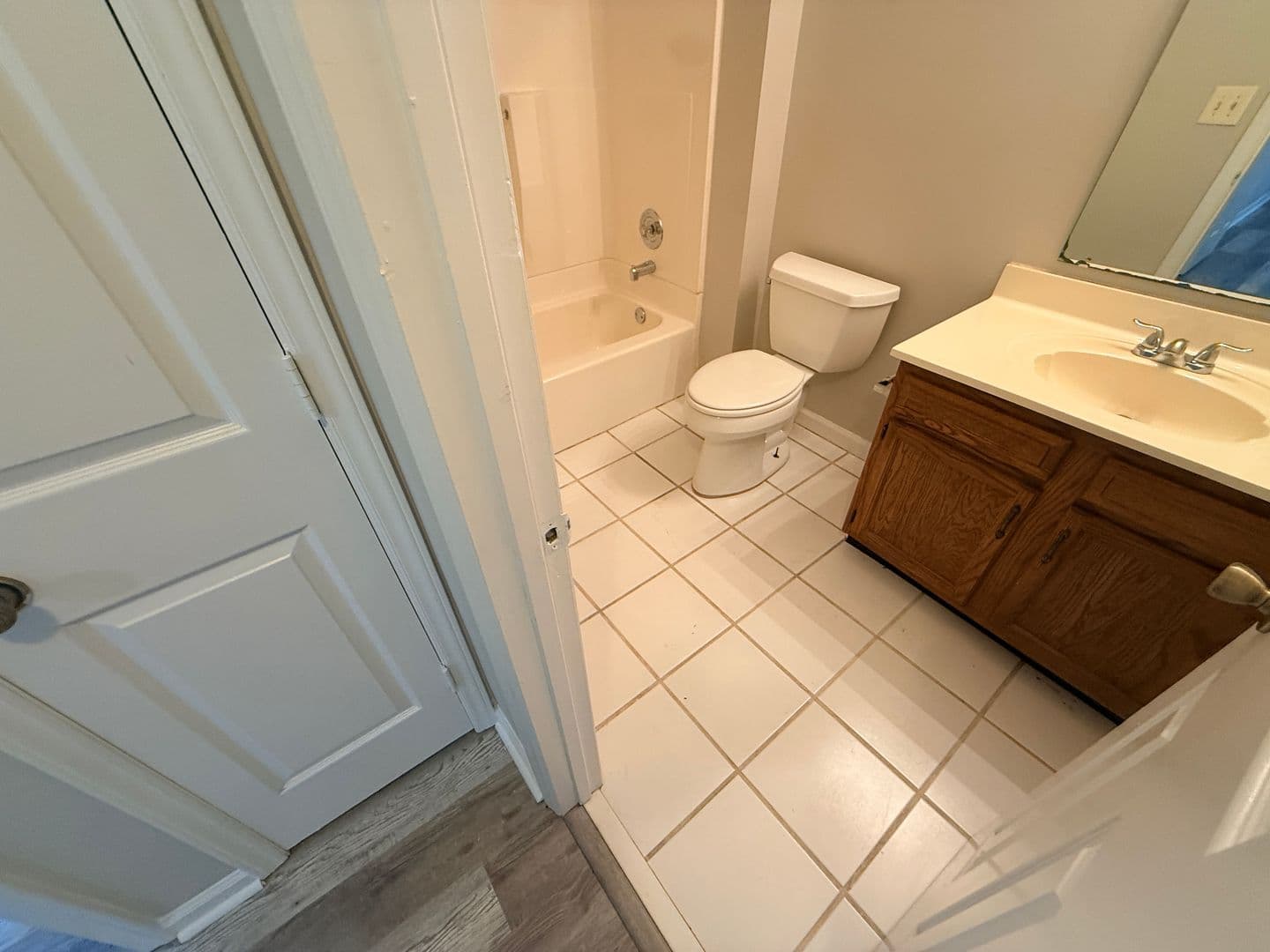 Charlotte House: 5932 Loch Arbor Lane