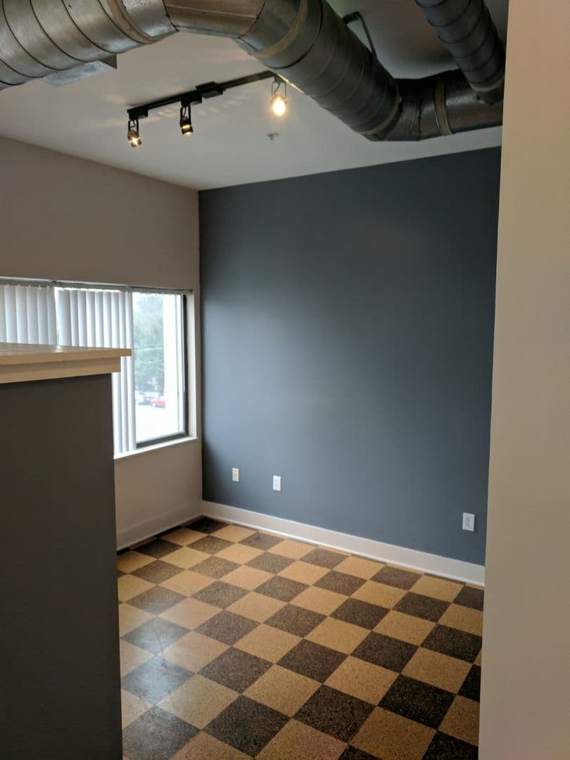 Charlotte Apartment: 514 W 10th