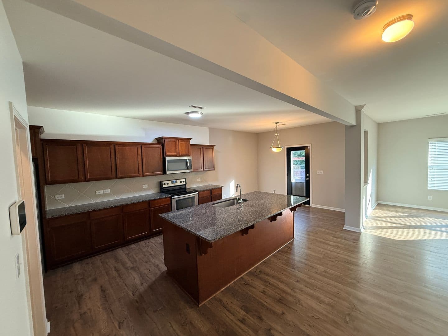Clover House: 7157 Sonja Dr
