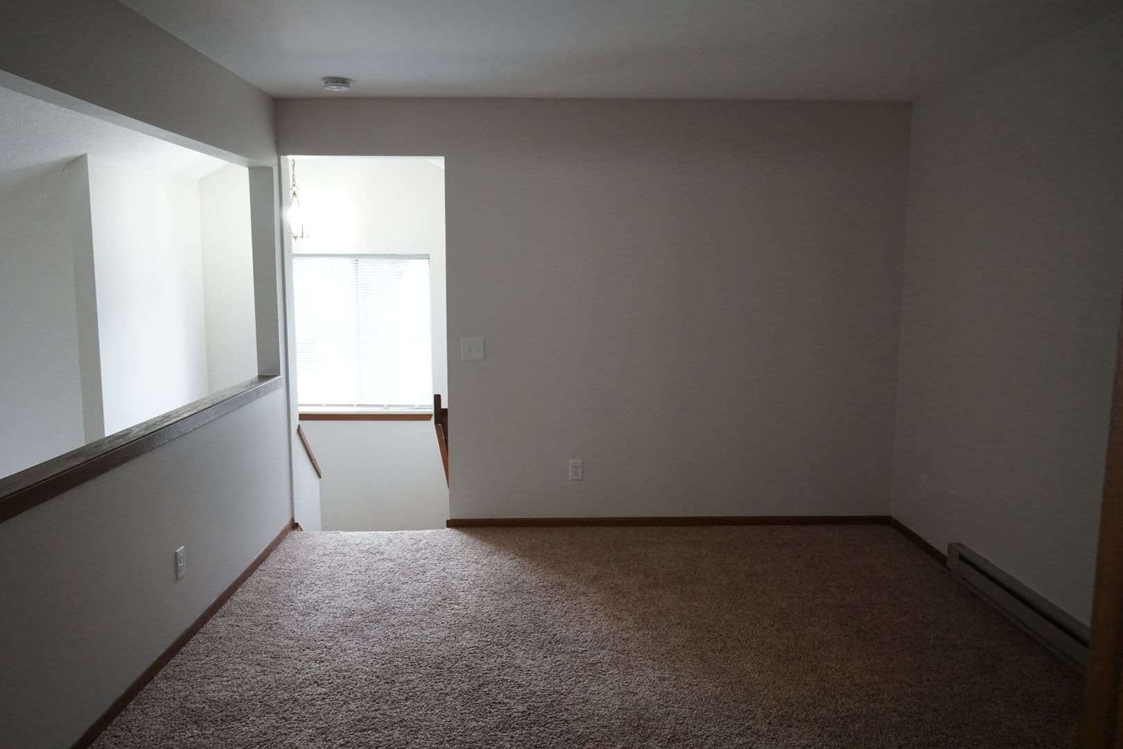 Madison Apartment: 5806 Raymond Road