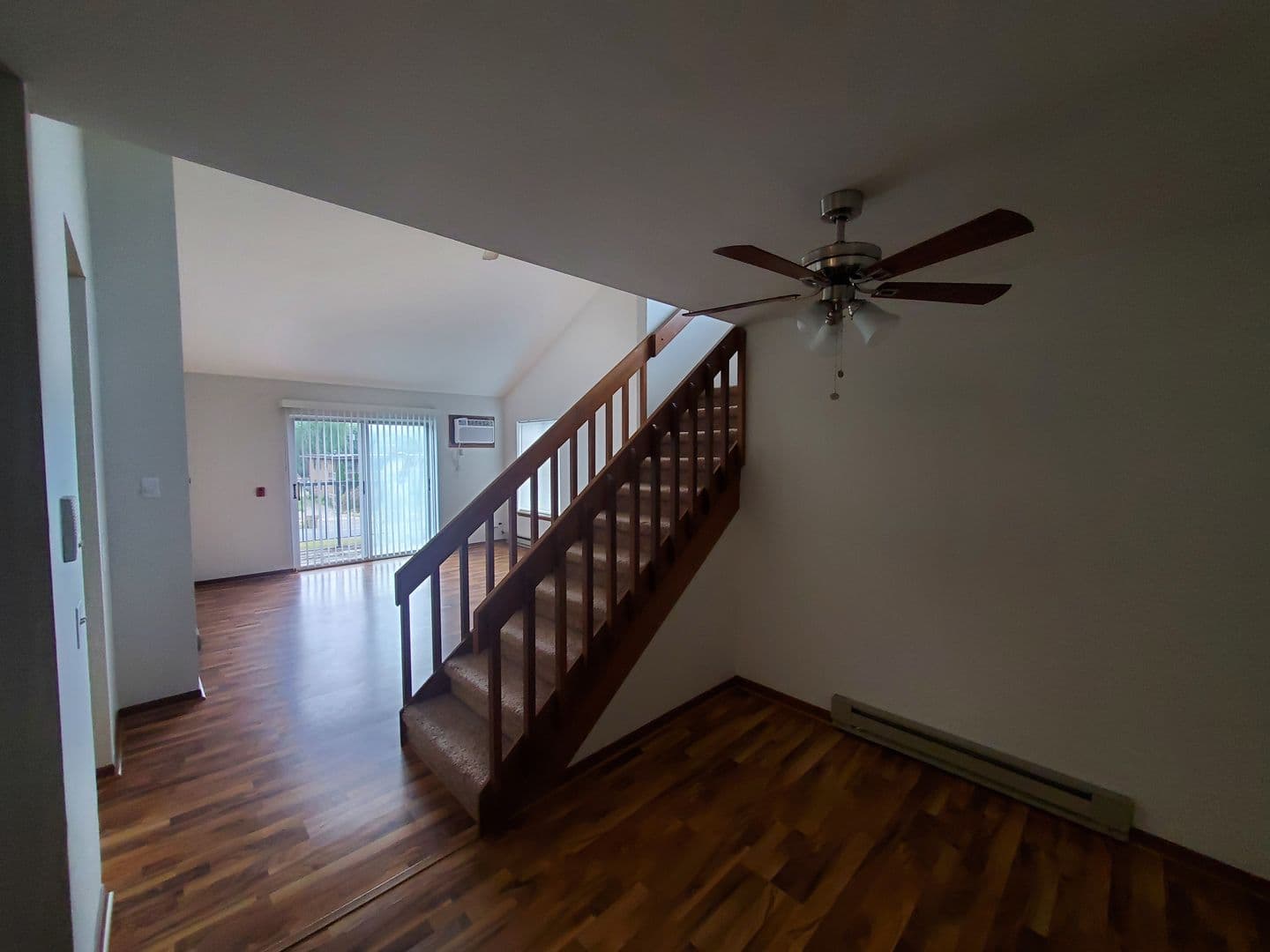 Madison Apartment: 5806 Raymond Road
