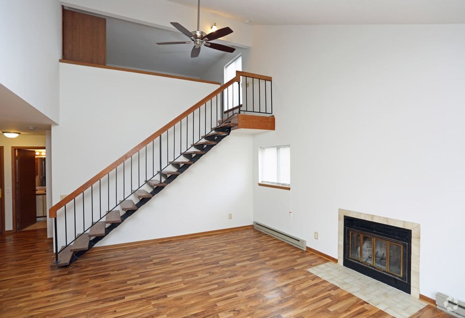 Madison Apartment: 5806 Raymond Road