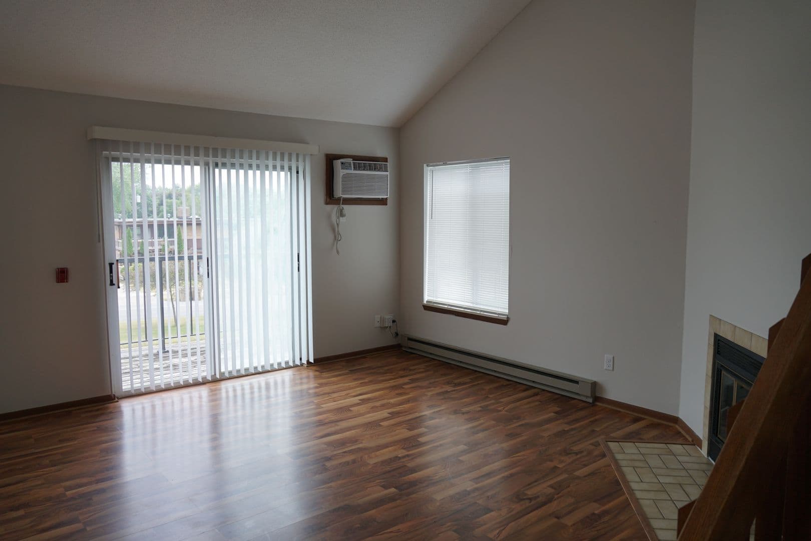 Madison Apartment: 5806 Raymond Road