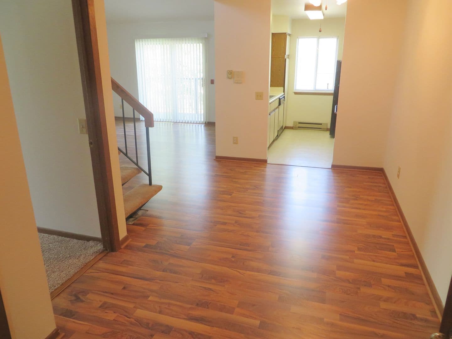 Madison Apartment: 5806 Raymond Road