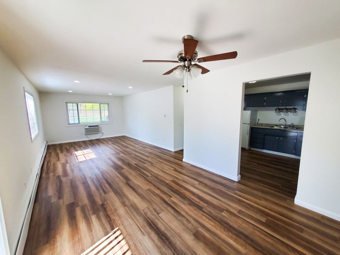 Fitchburg Apartment: 4929 Chalet Gardens Road