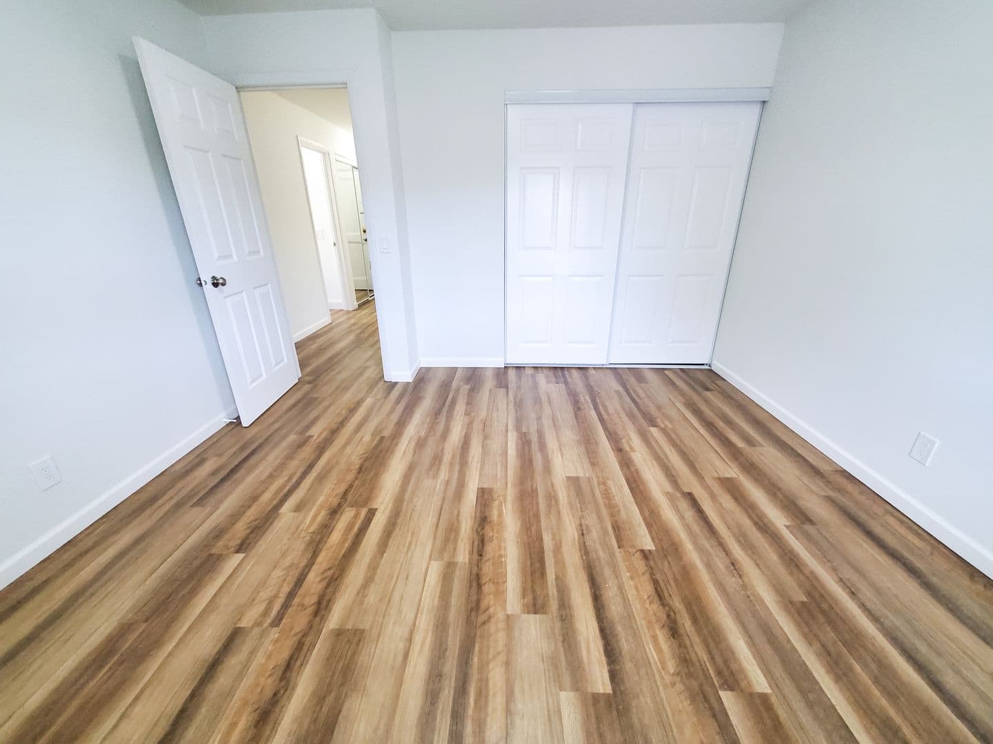 Fitchburg Apartment: 4929 Chalet Gardens Road