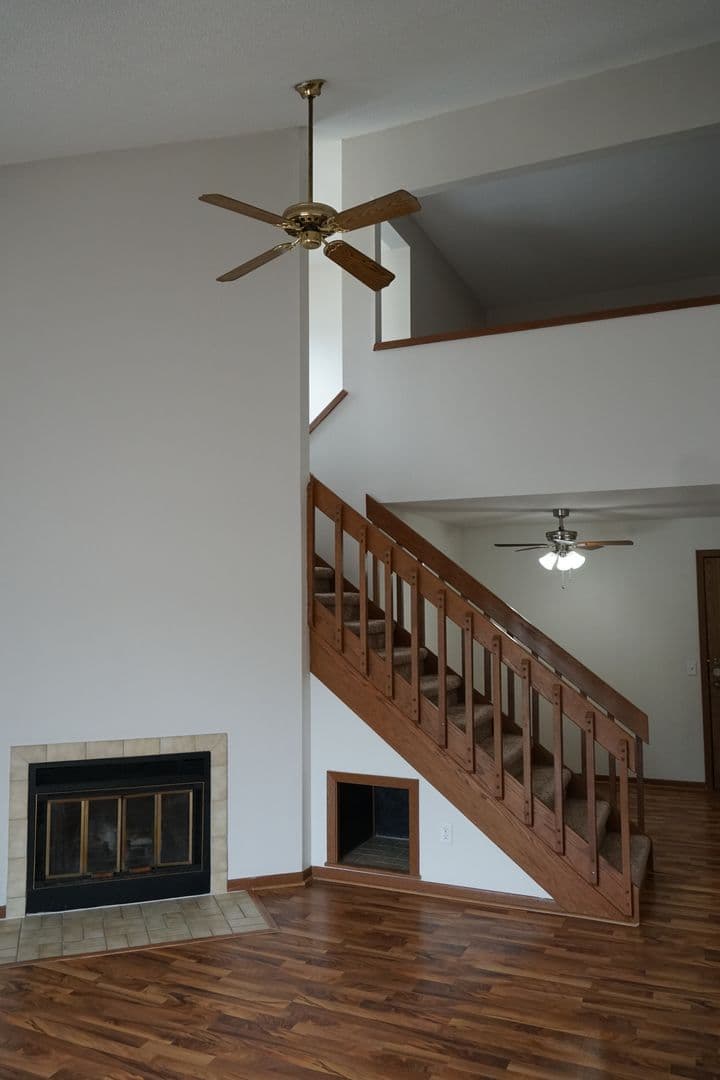 Madison Apartment: 5806 Raymond Road