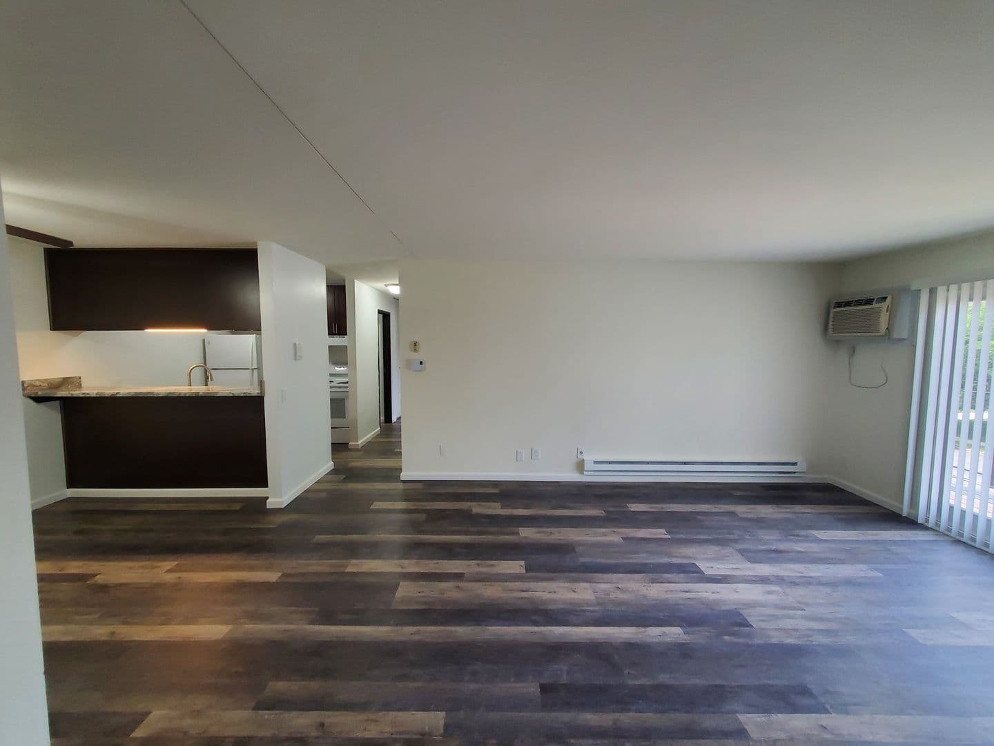 Fitchburg Apartment: 2113 Red Arrow Trail #1