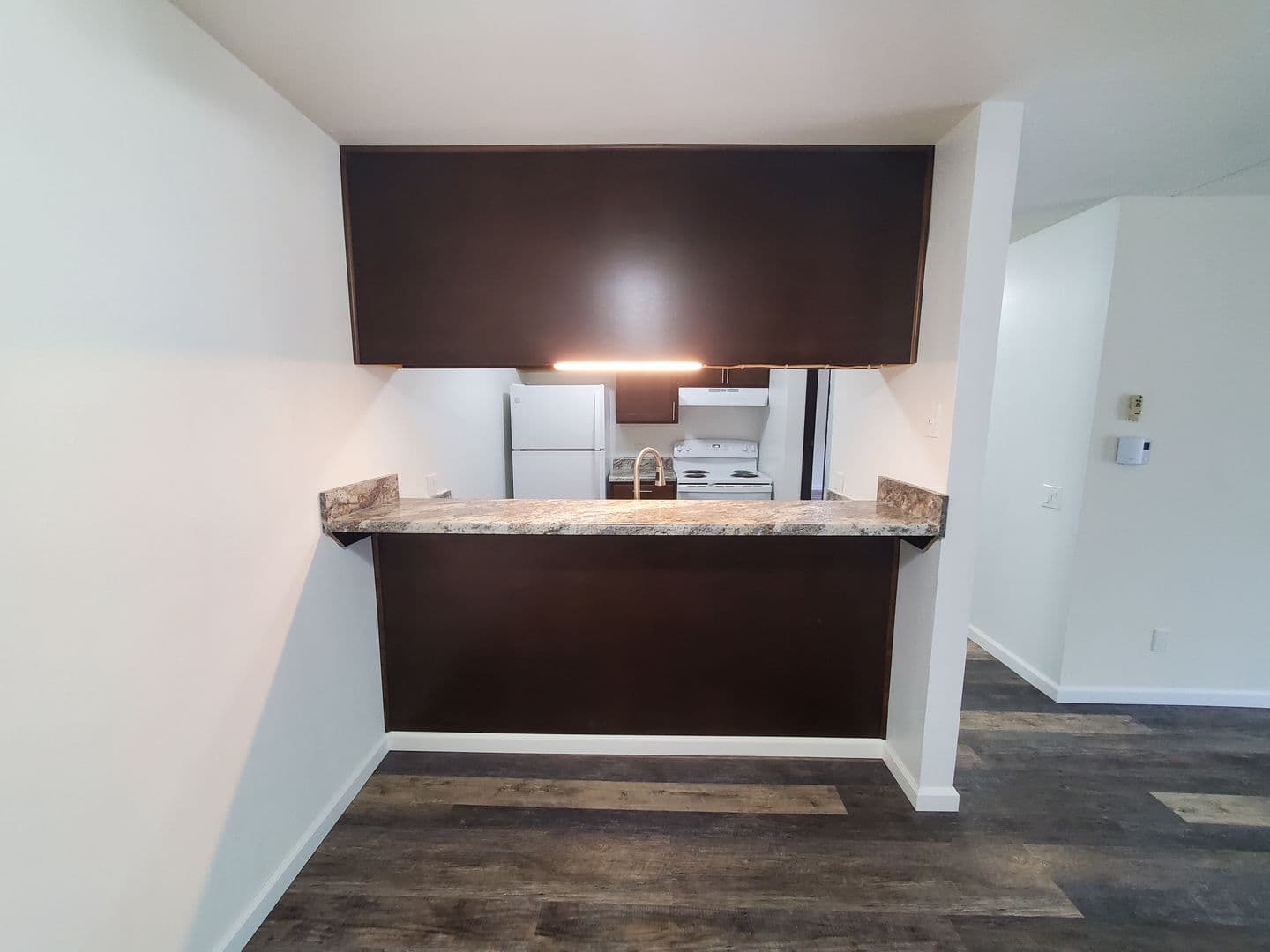 Fitchburg Apartment: 2113 Red Arrow Trail #1