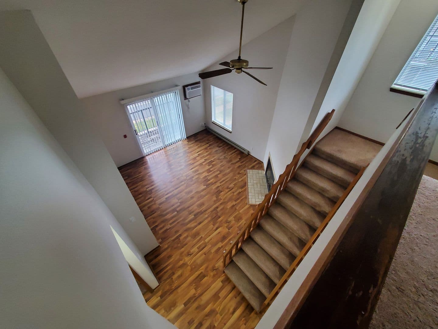 Madison Apartment: 5806 Raymond Road