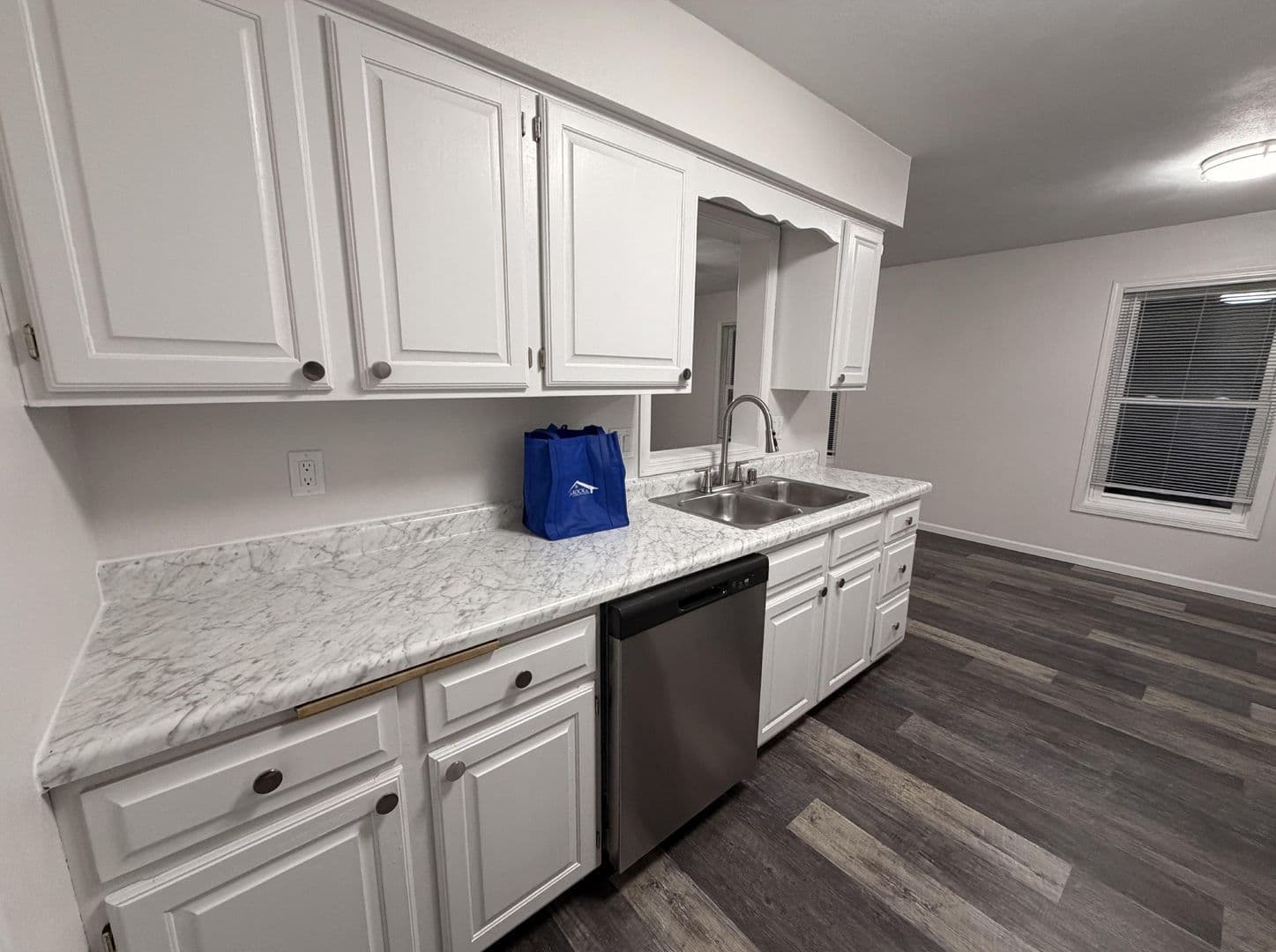 Madison Apartment: 2945 Cimarron Trail